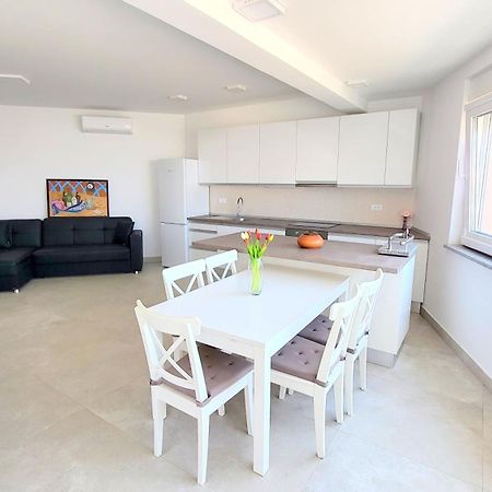 Villa Ilenia Μούρτερ Δωμάτιο φωτογραφία